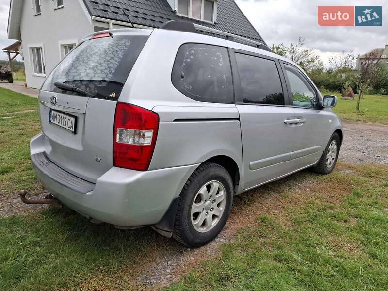 Минивэн Kia Carnival 2007 в Житомире фото 10 Минивэн Kia Carnival 2007 в Житомире