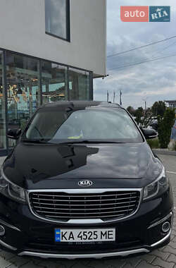 Минивэн Kia Carnival 2015 в Хмельницком