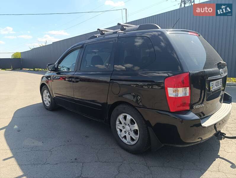 Мінівен Kia Carnival 2007 в Полтаві фото 4 Мінівен Kia Carnival 2007 в Полтаві