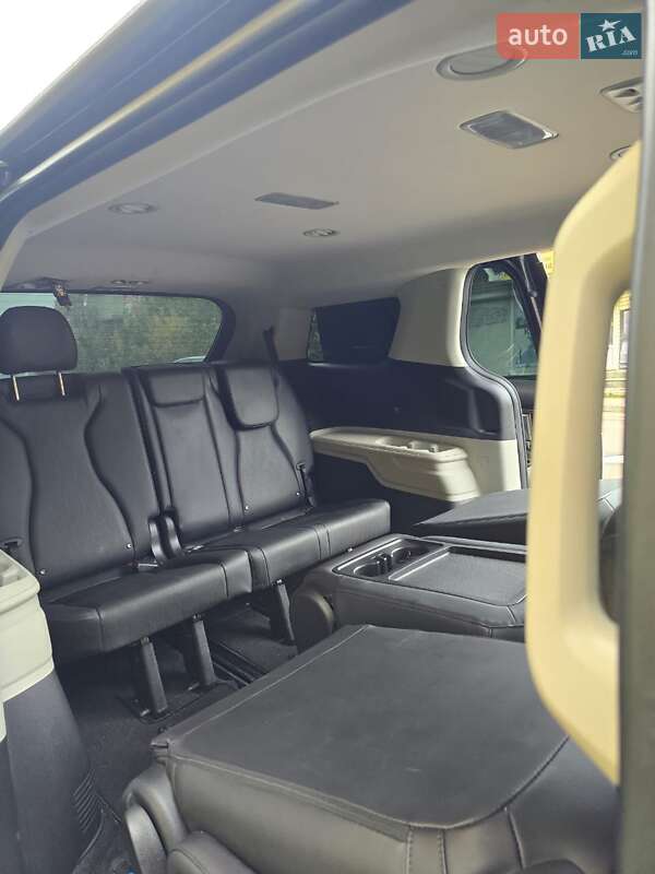 Мінівен Kia Carnival 2023 в Трускавці