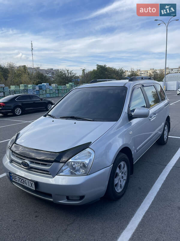 Минивэн Kia Carnival 2008 в Днепре фото 2 Минивэн Kia Carnival 2008 в Днепре