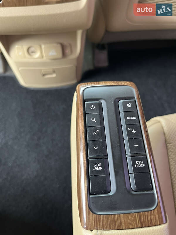 Минивэн Kia Carnival 2016 в Козове фото 16 Минивэн Kia Carnival 2016 в Козове