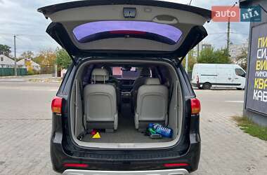 Мінівен Kia Carnival 2014 в 
