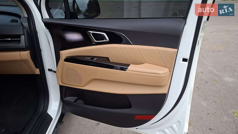 Минивэн Kia Carnival 2021 в Киеве фото 58 Минивэн Kia Carnival 2021 в Киеве