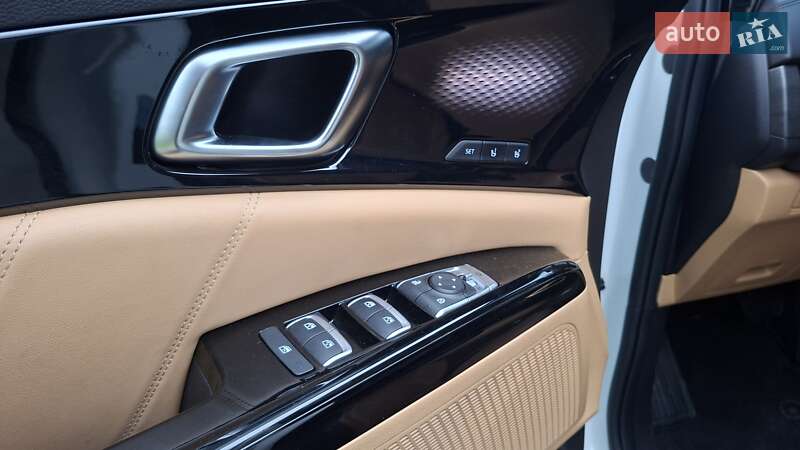 Минивэн Kia Carnival 2021 в Киеве фото 72 Минивэн Kia Carnival 2021 в Киеве