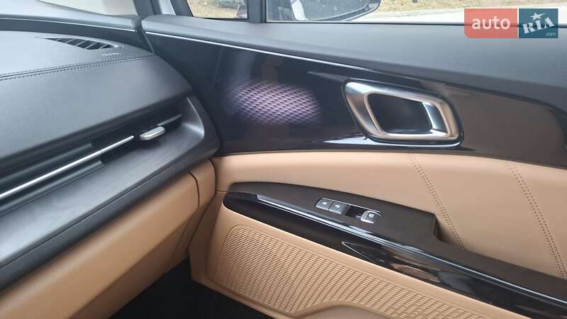Минивэн Kia Carnival 2021 в Киеве фото 178 Минивэн Kia Carnival 2021 в Киеве