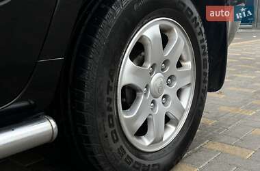 Минивэн Kia Carnival 2006 в 