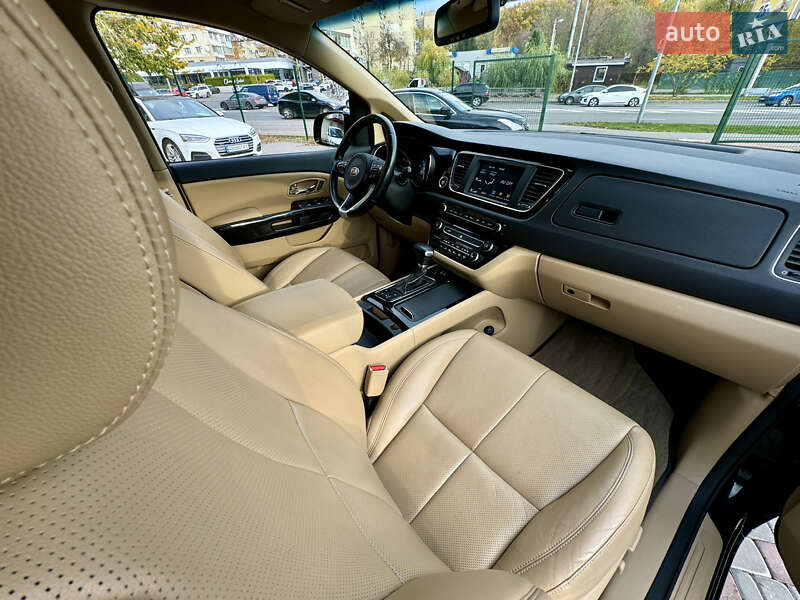 Минивэн Kia Carnival 2017 в Виннице фото 53 Минивэн Kia Carnival 2017 в Виннице