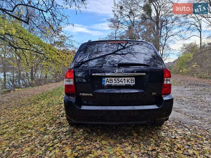 Минивэн Kia Carnival 2009 в Виннице фото 14 Минивэн Kia Carnival 2009 в Виннице