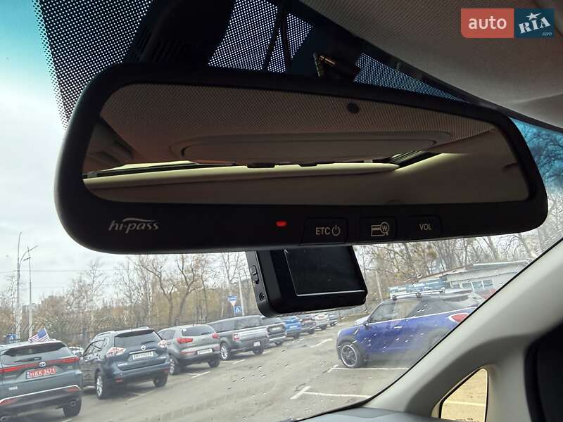 Минивэн Kia Carnival 2016 в Киеве фото 32 Минивэн Kia Carnival 2016 в Киеве