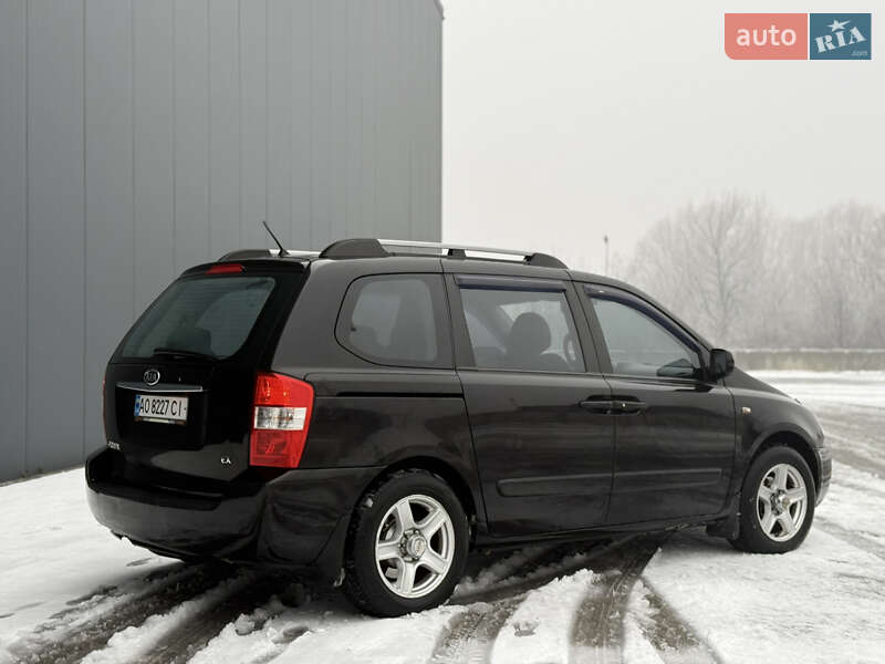 Минивэн Kia Carnival 2007 в Мукачево фото 3 Минивэн Kia Carnival 2007 в Мукачево