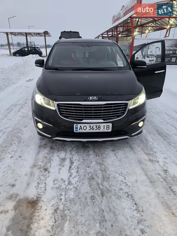 Kia Carnival 2014
