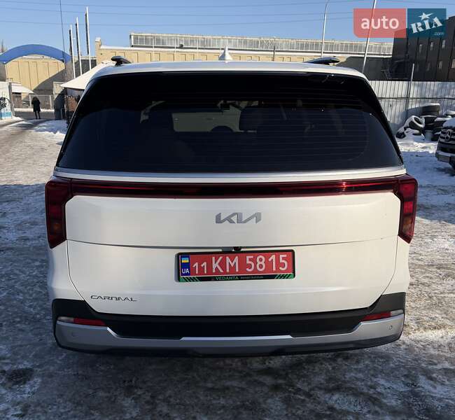 Минивэн Kia Carnival 2024 в Киеве фото 6 Минивэн Kia Carnival 2024 в Киеве