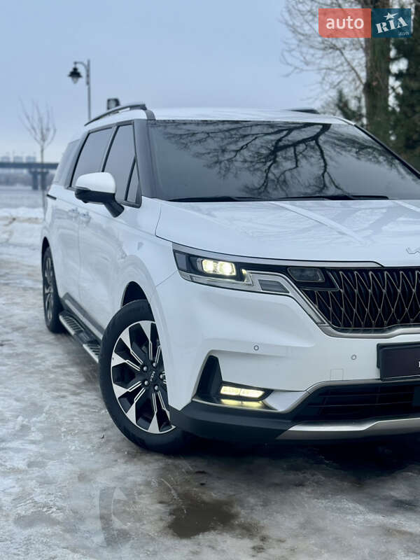 Минивэн Kia Carnival 2021 в Киеве фото 12 Минивэн Kia Carnival 2021 в Киеве