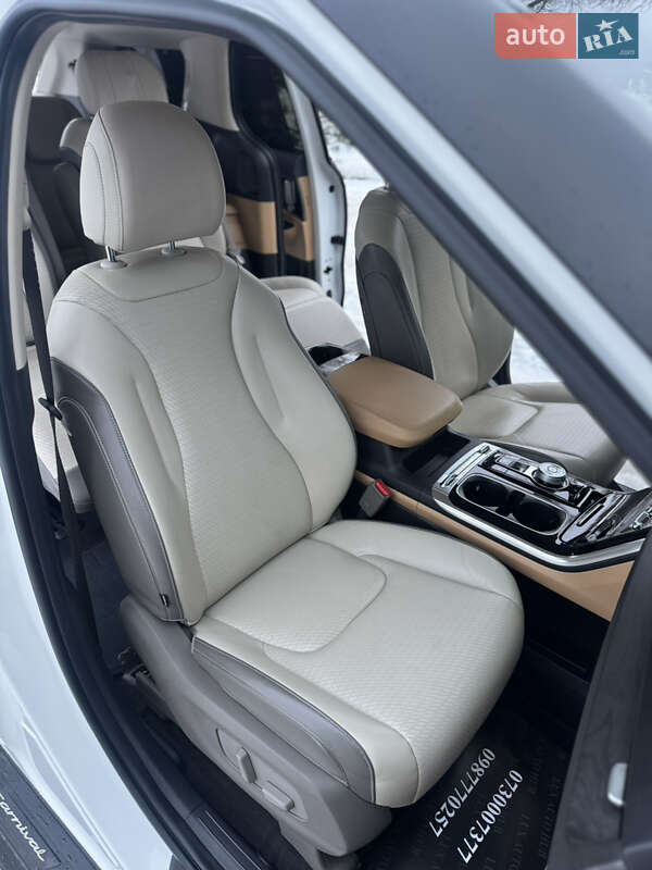 Минивэн Kia Carnival 2021 в Киеве фото 40 Минивэн Kia Carnival 2021 в Киеве