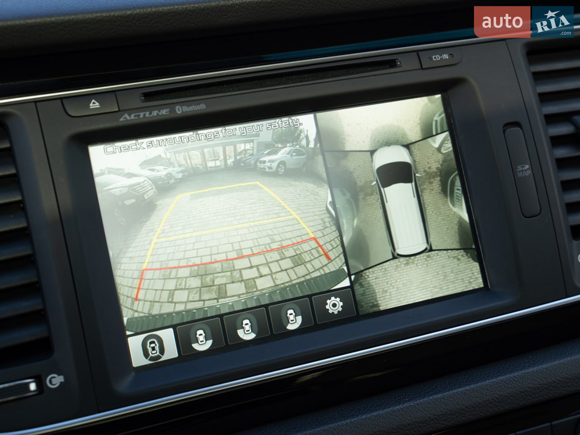2014 Kia Carnival - мініатюра 24