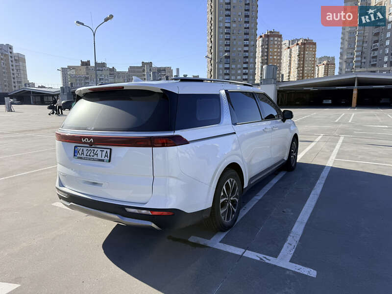 Минивэн Kia Carnival 2023 в Киеве фото 5 Минивэн Kia Carnival 2023 в Киеве