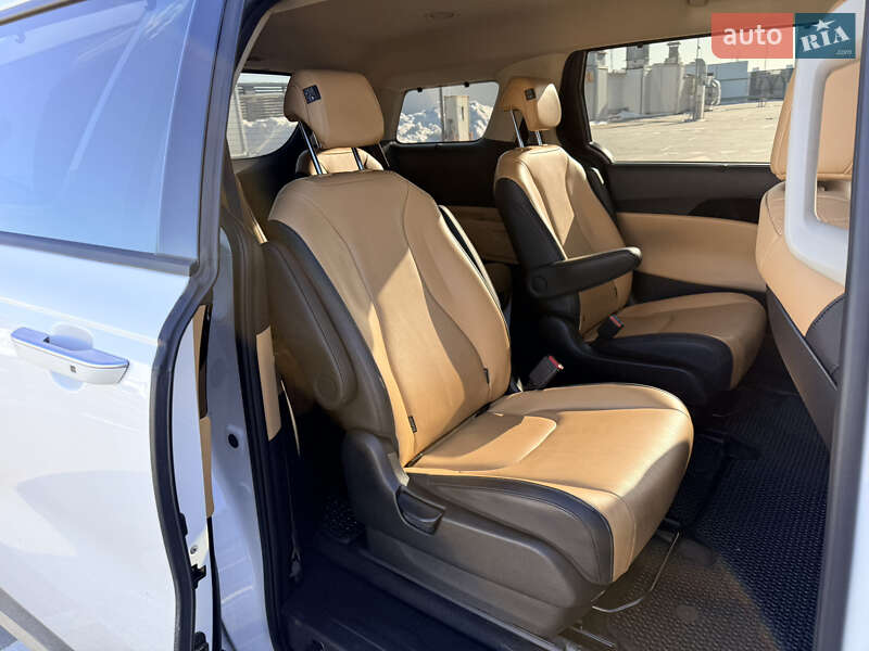 Минивэн Kia Carnival 2023 в Киеве фото 23 Минивэн Kia Carnival 2023 в Киеве