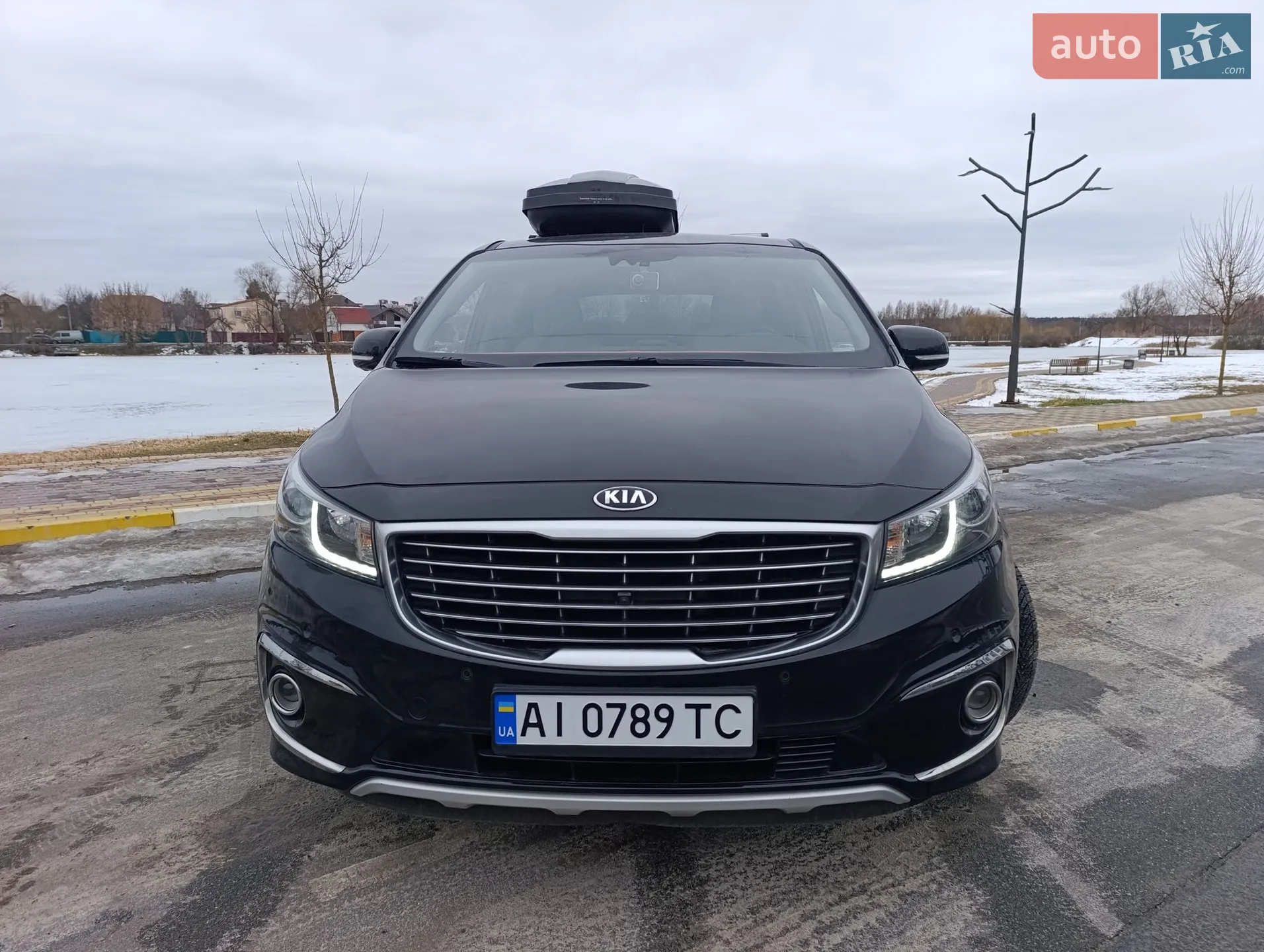 2017 Kia Carnival - мініатюра 11