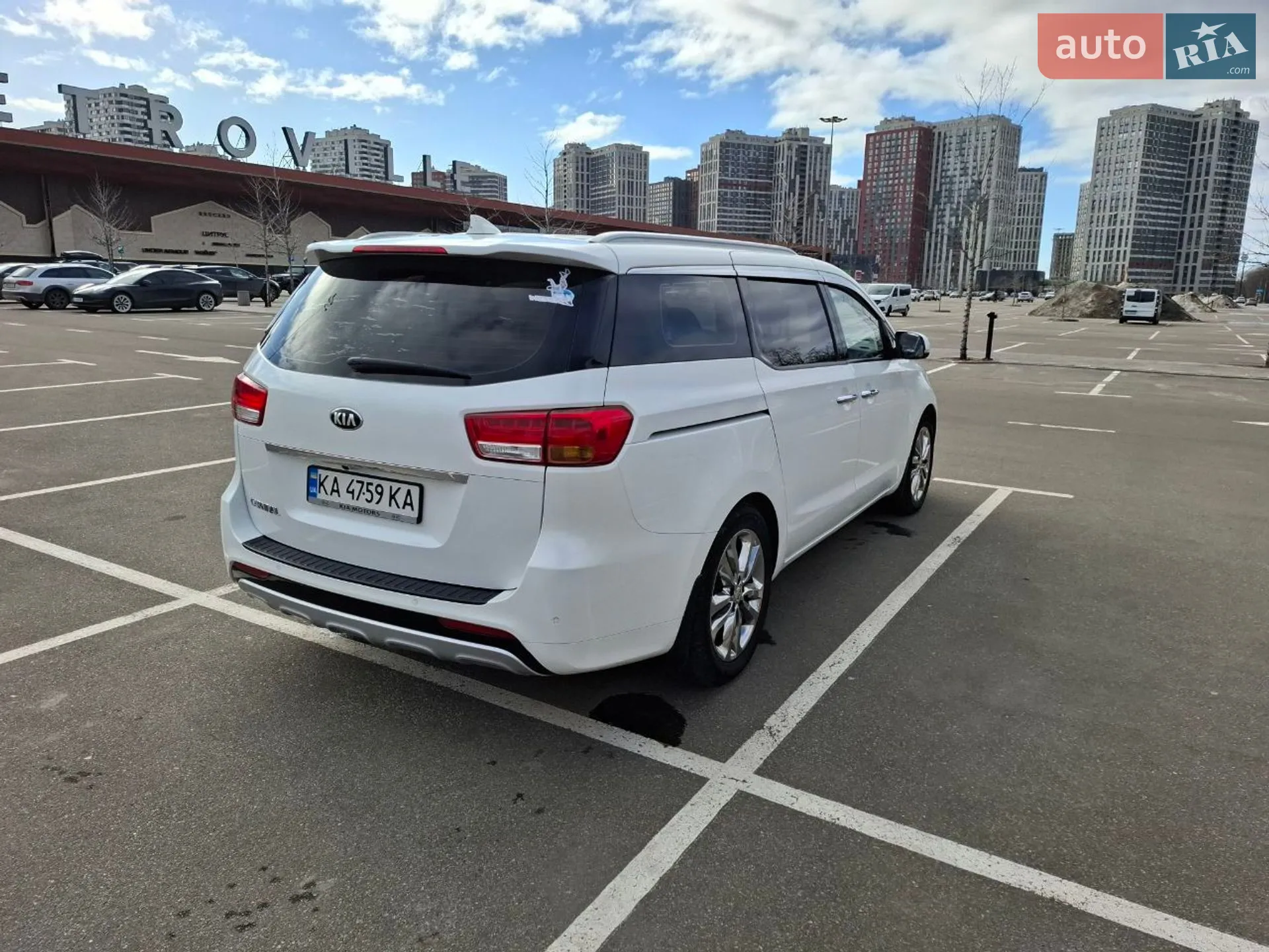 2016 Kia Carnival - мініатюра 3