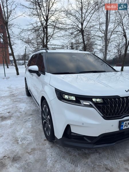 Минивэн Kia Carnival 2023 в Бердичеве