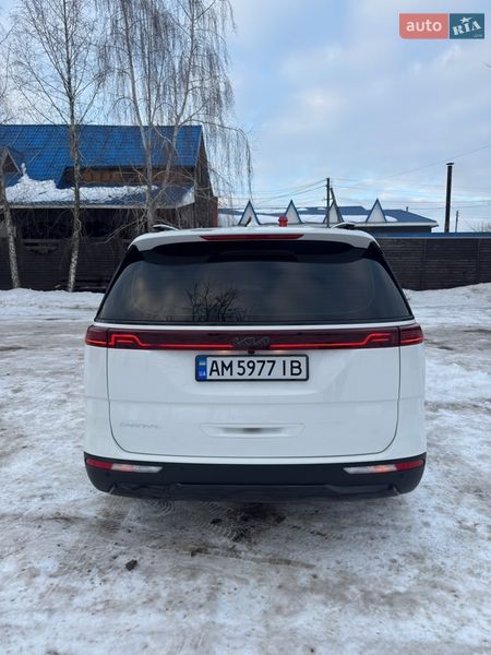 Минивэн Kia Carnival 2023 в Бердичеве