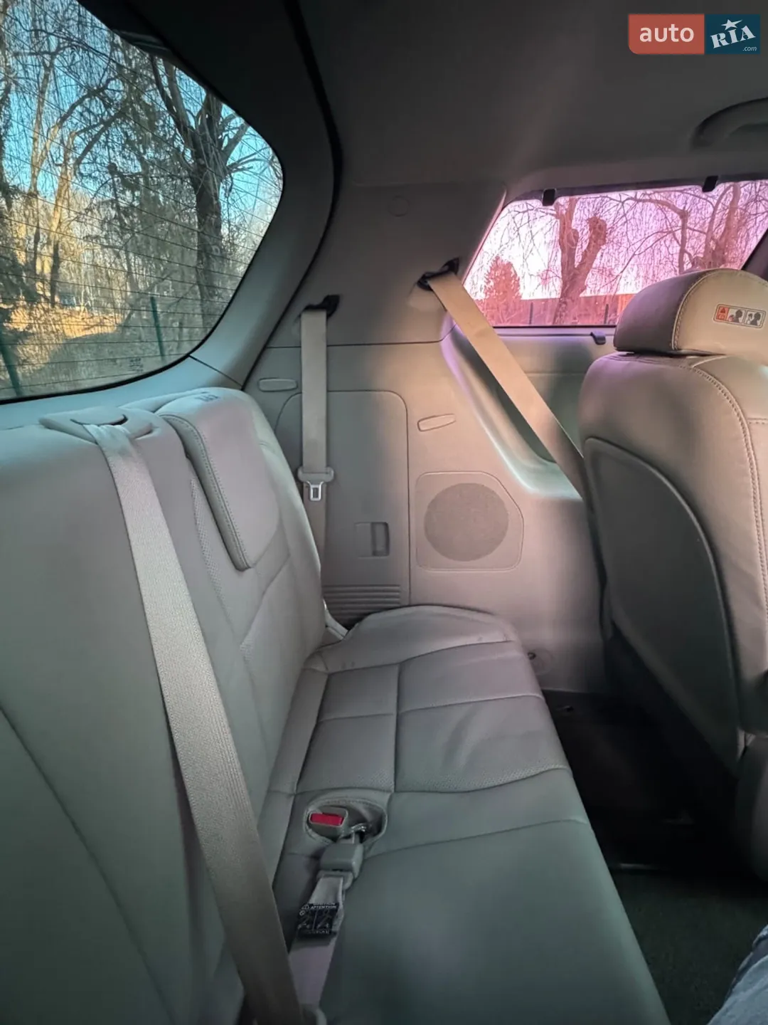 2015 Kia Carnival - мініатюра 19