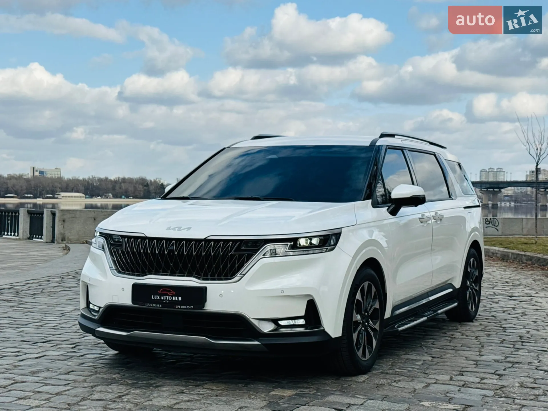2021 Kia Carnival - мініатюра 4