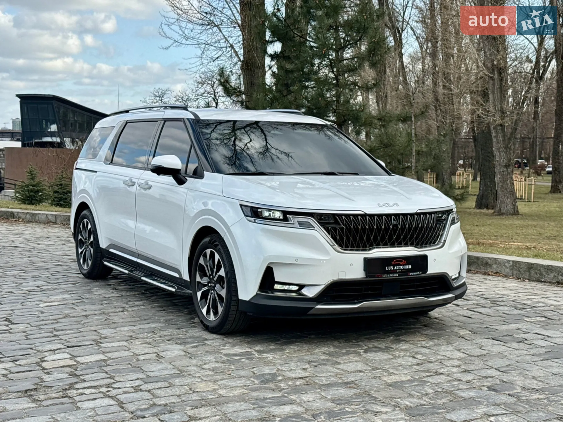 2021 Kia Carnival - мініатюра 8