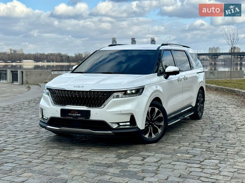 Kia Carnival 2021