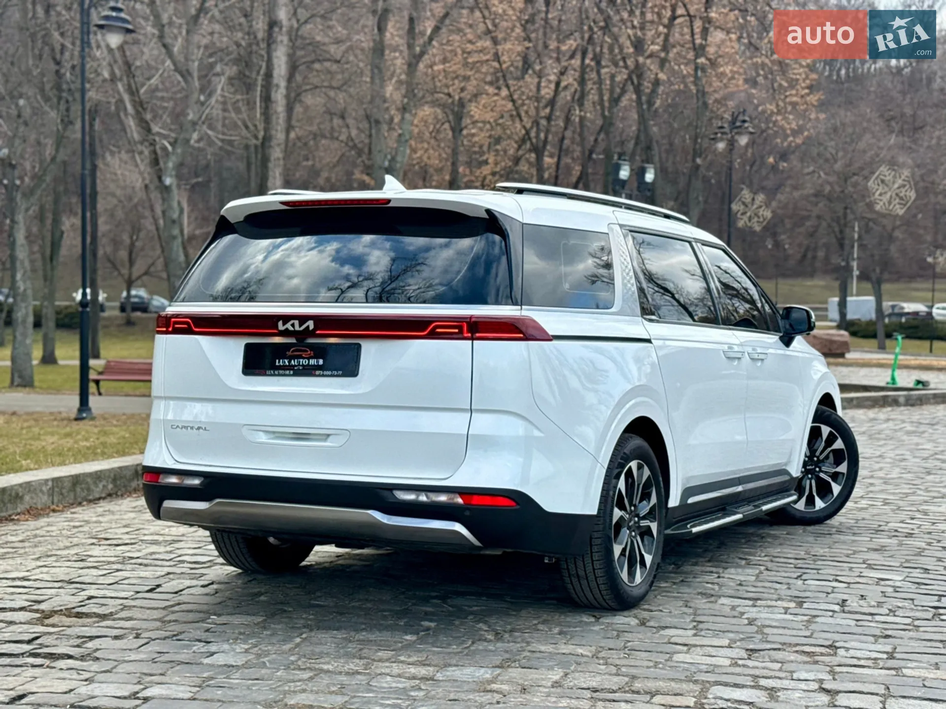 2021 Kia Carnival - мініатюра 23