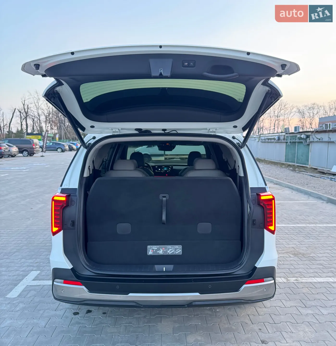 2024 Kia Carnival - мініатюра 20