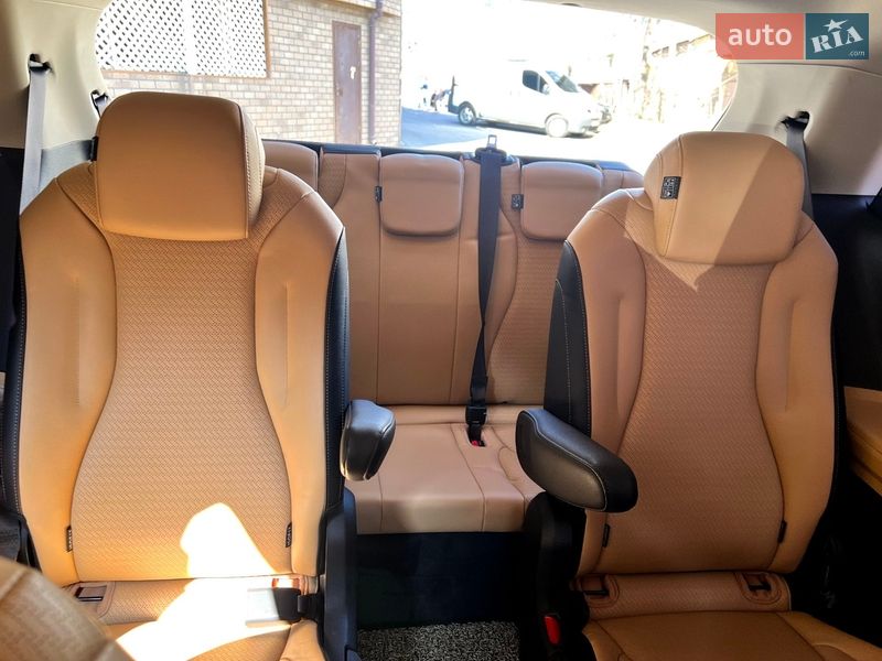 Минивэн Kia Carnival 2020 в Одессе