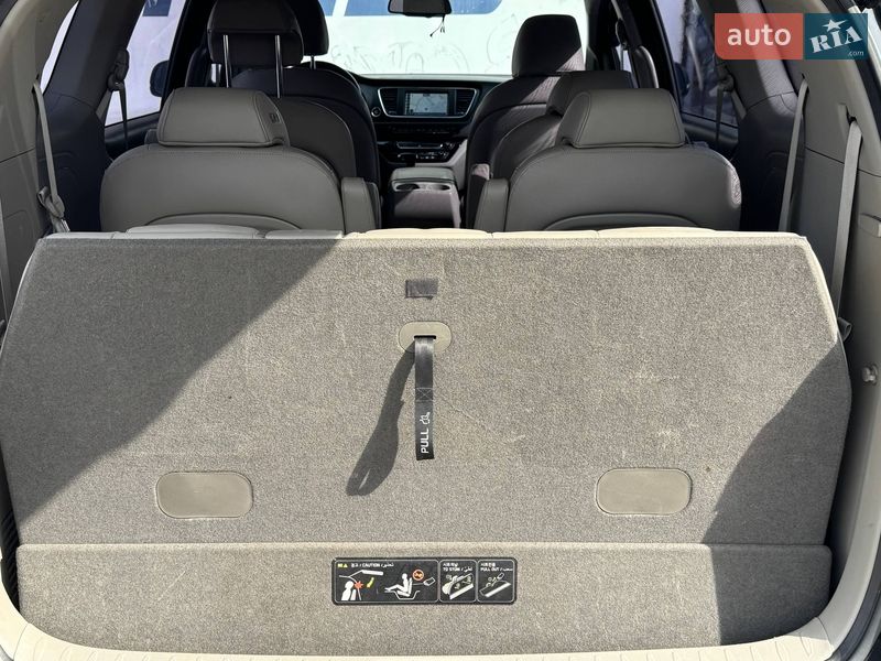 Минивэн Kia Carnival 2019 в Киеве фото 11 Минивэн Kia Carnival 2019 в Киеве