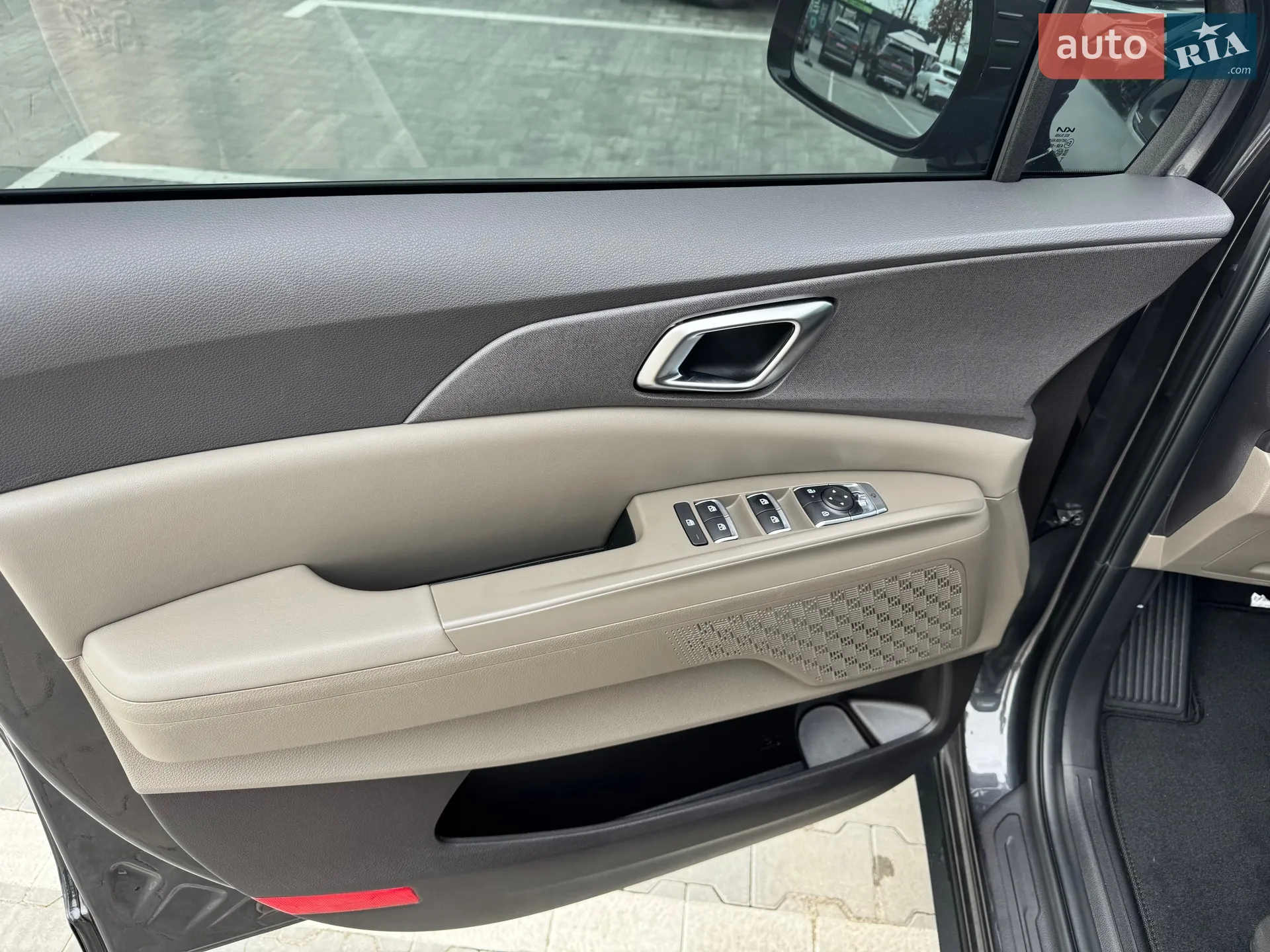 2024 Kia Carnival - мініатюра 27