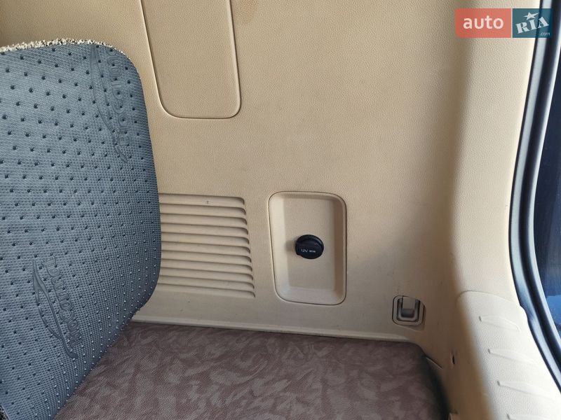 Мінівен Kia Carnival 2016 в Одесі фото 36 Мінівен Kia Carnival 2016 в Одесі