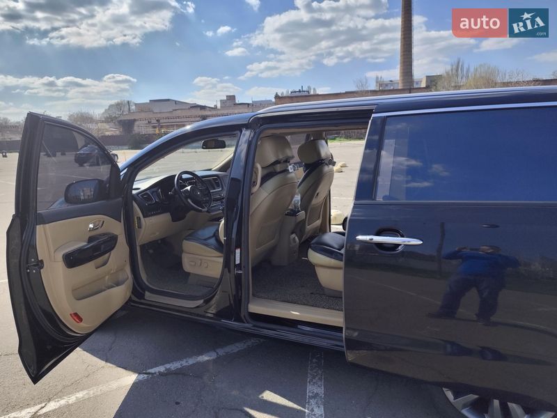 Мінівен Kia Carnival 2016 в Одесі фото 62 Мінівен Kia Carnival 2016 в Одесі