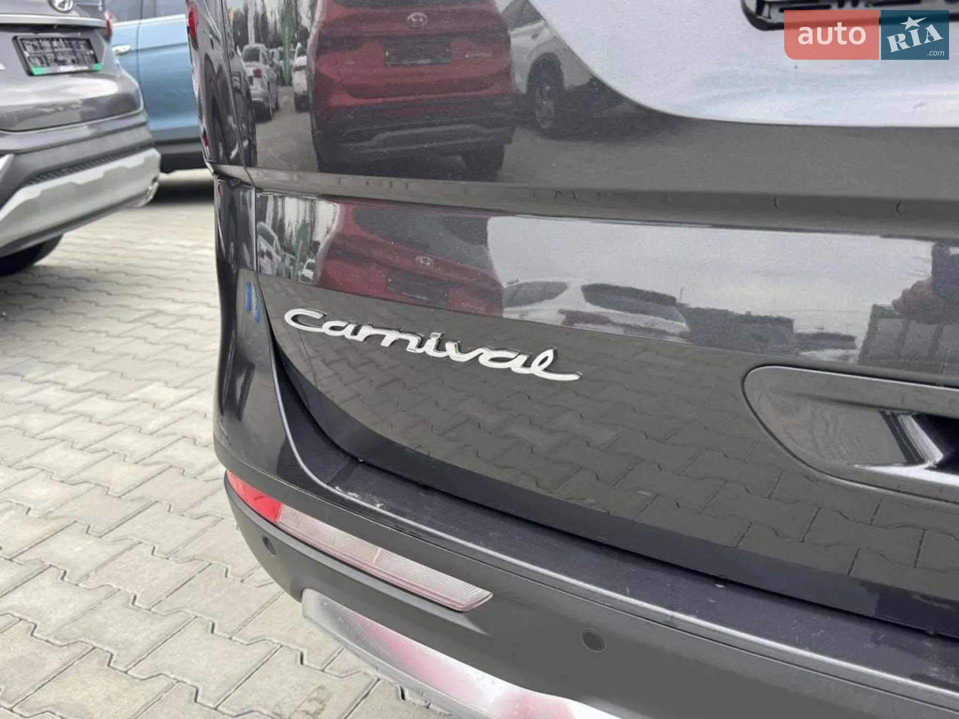 2021 Kia Carnival - мініатюра 8