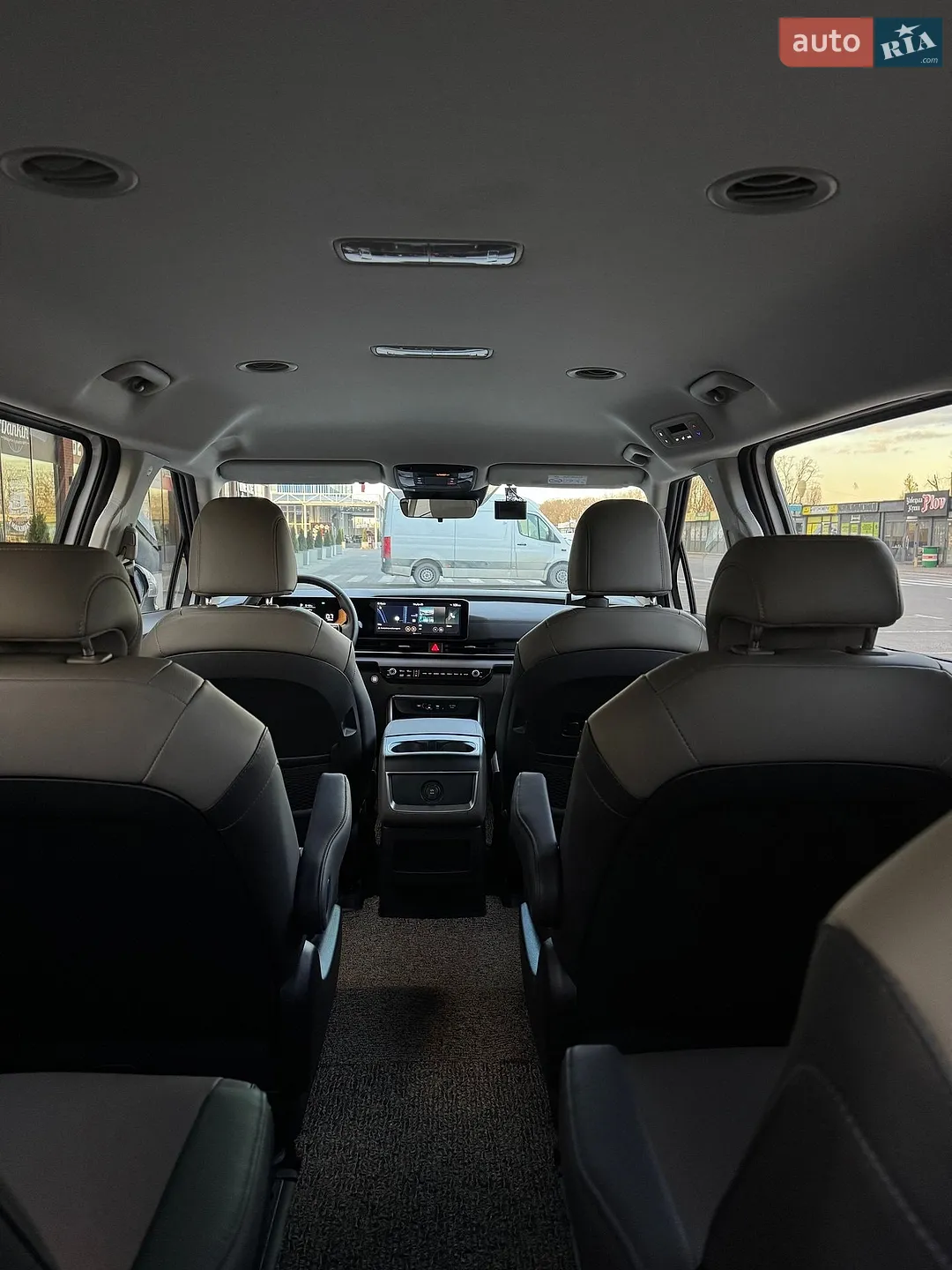 2024 Kia Carnival - мініатюра 42