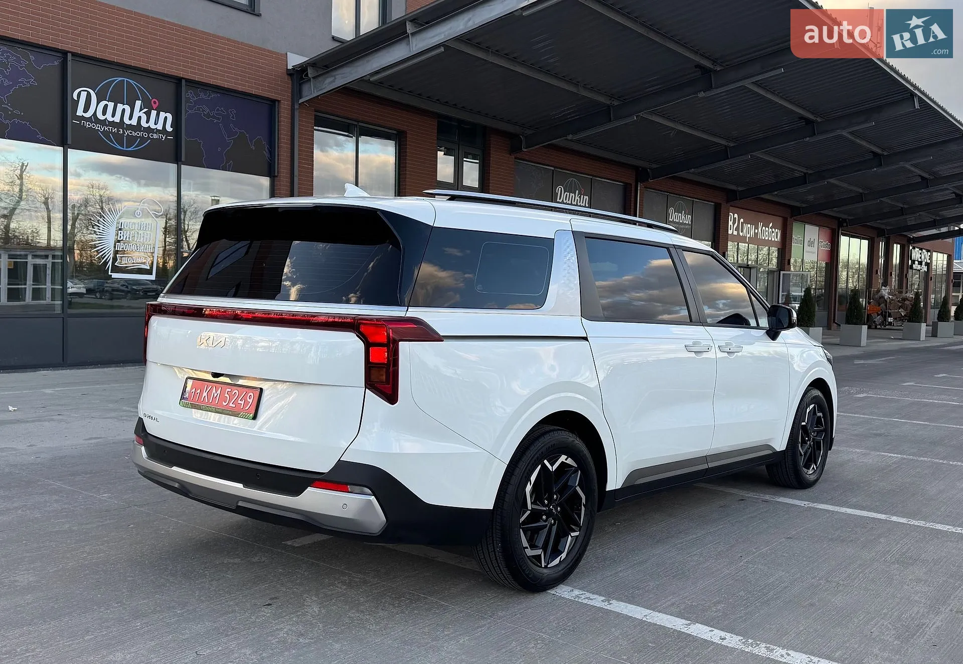 2024 Kia Carnival - мініатюра 11