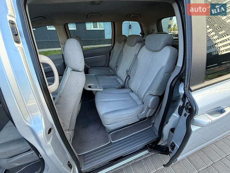 Минивэн Kia Carnival 2009 в Одессе