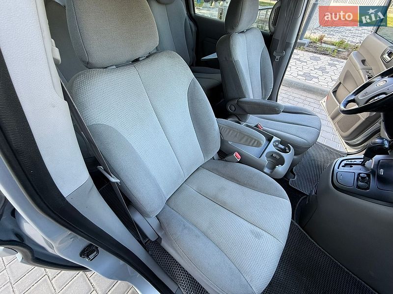 Минивэн Kia Carnival 2009 в Одессе