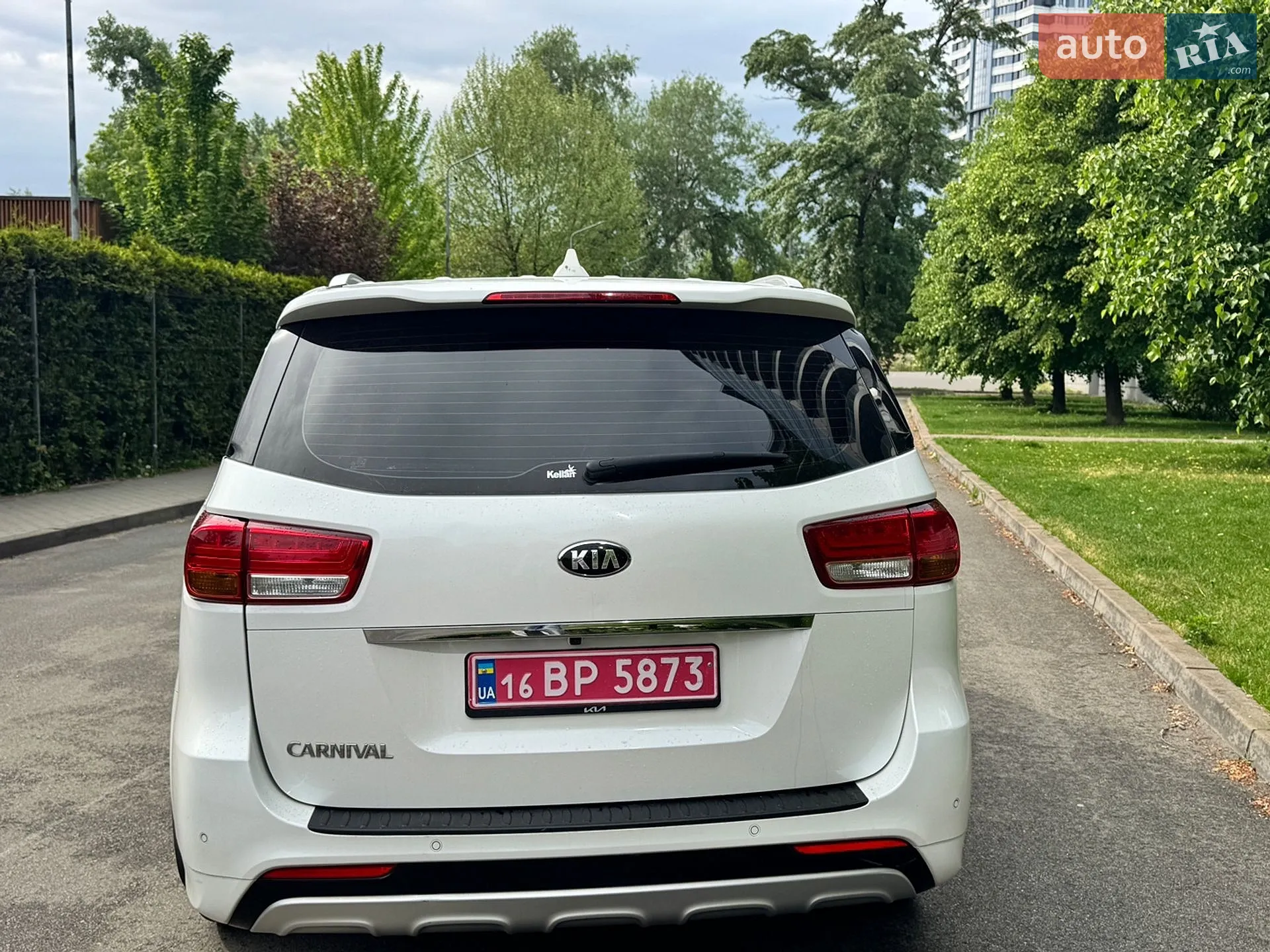 2018 Kia Carnival - мініатюра 10
