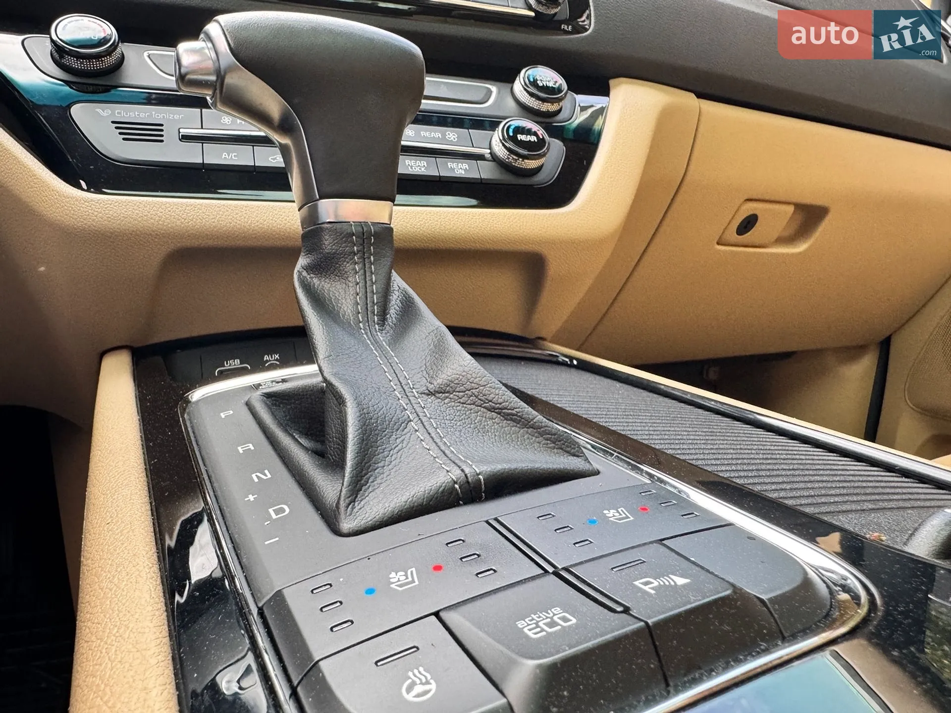 2018 Kia Carnival - мініатюра 30