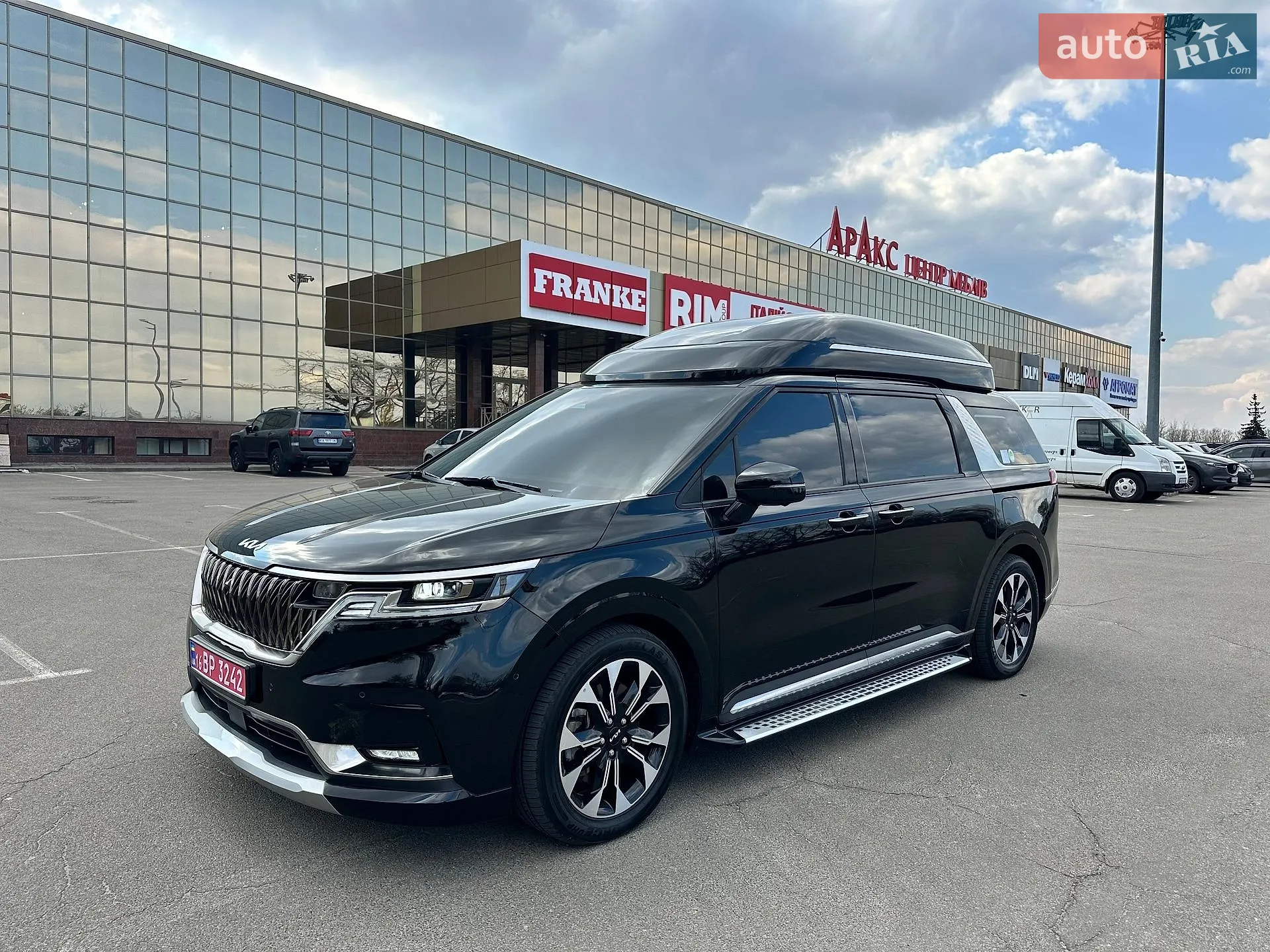 2021 Kia Carnival - мініатюра 2
