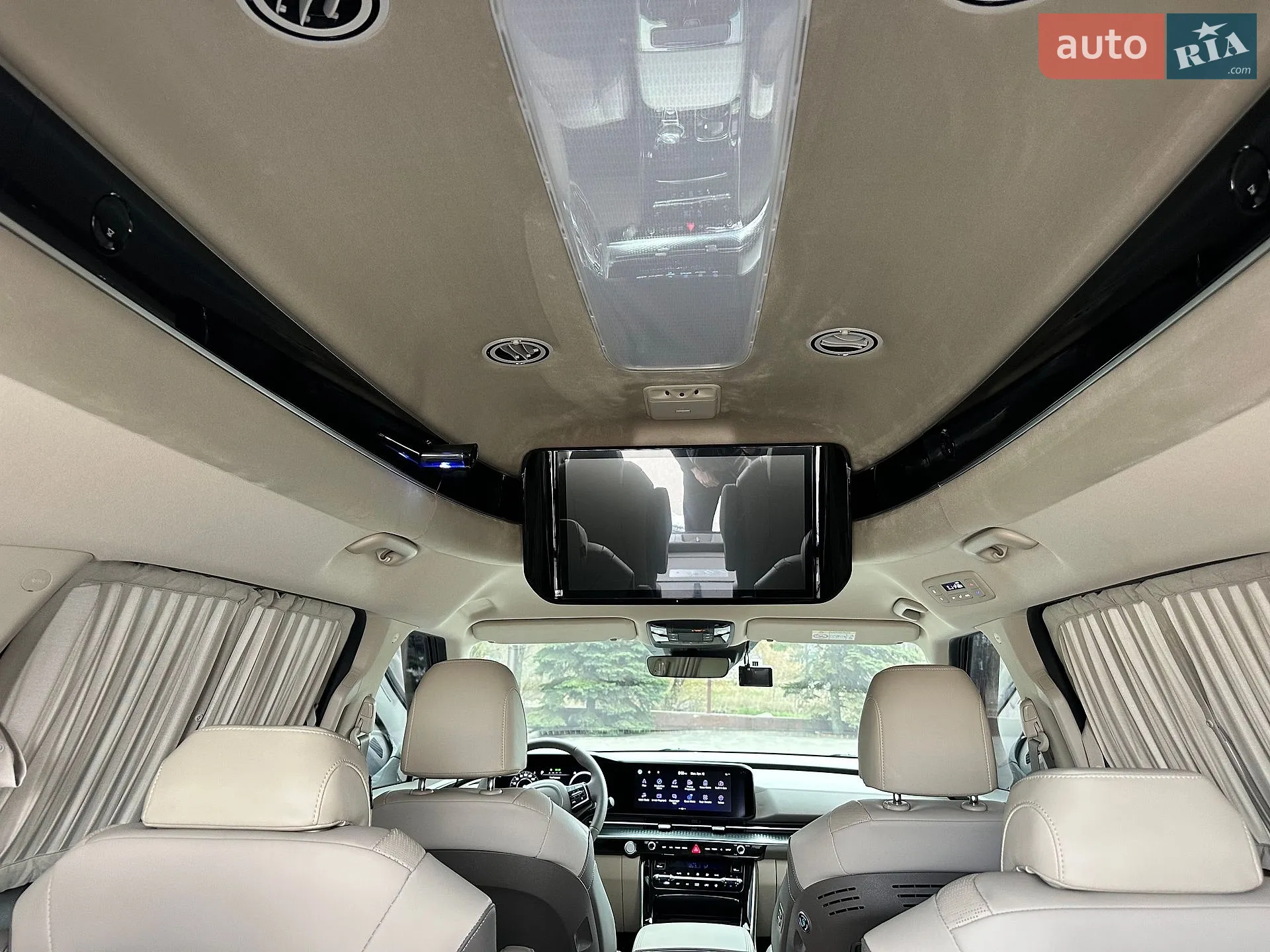 2021 Kia Carnival - мініатюра 24