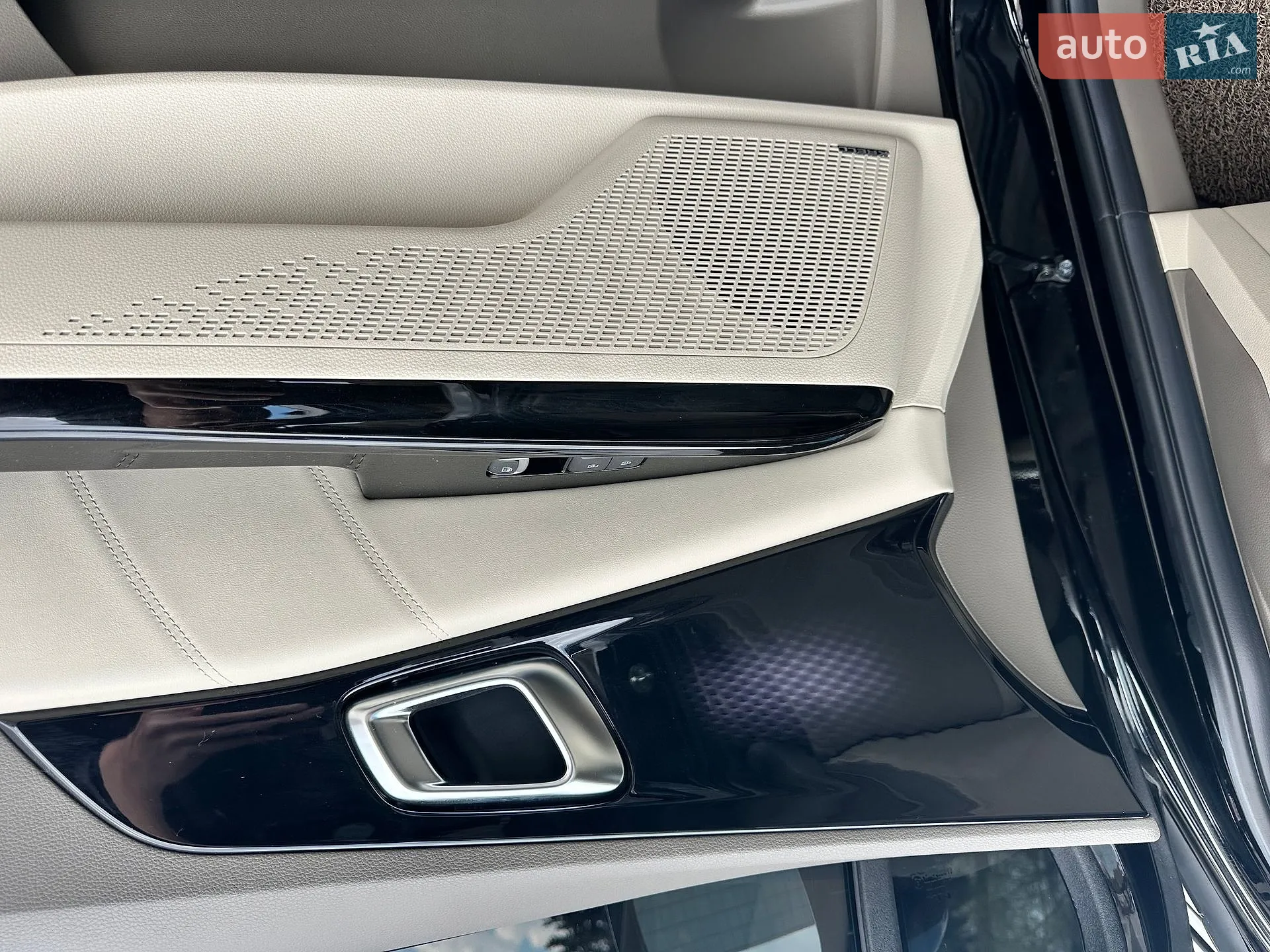 2021 Kia Carnival - мініатюра 31