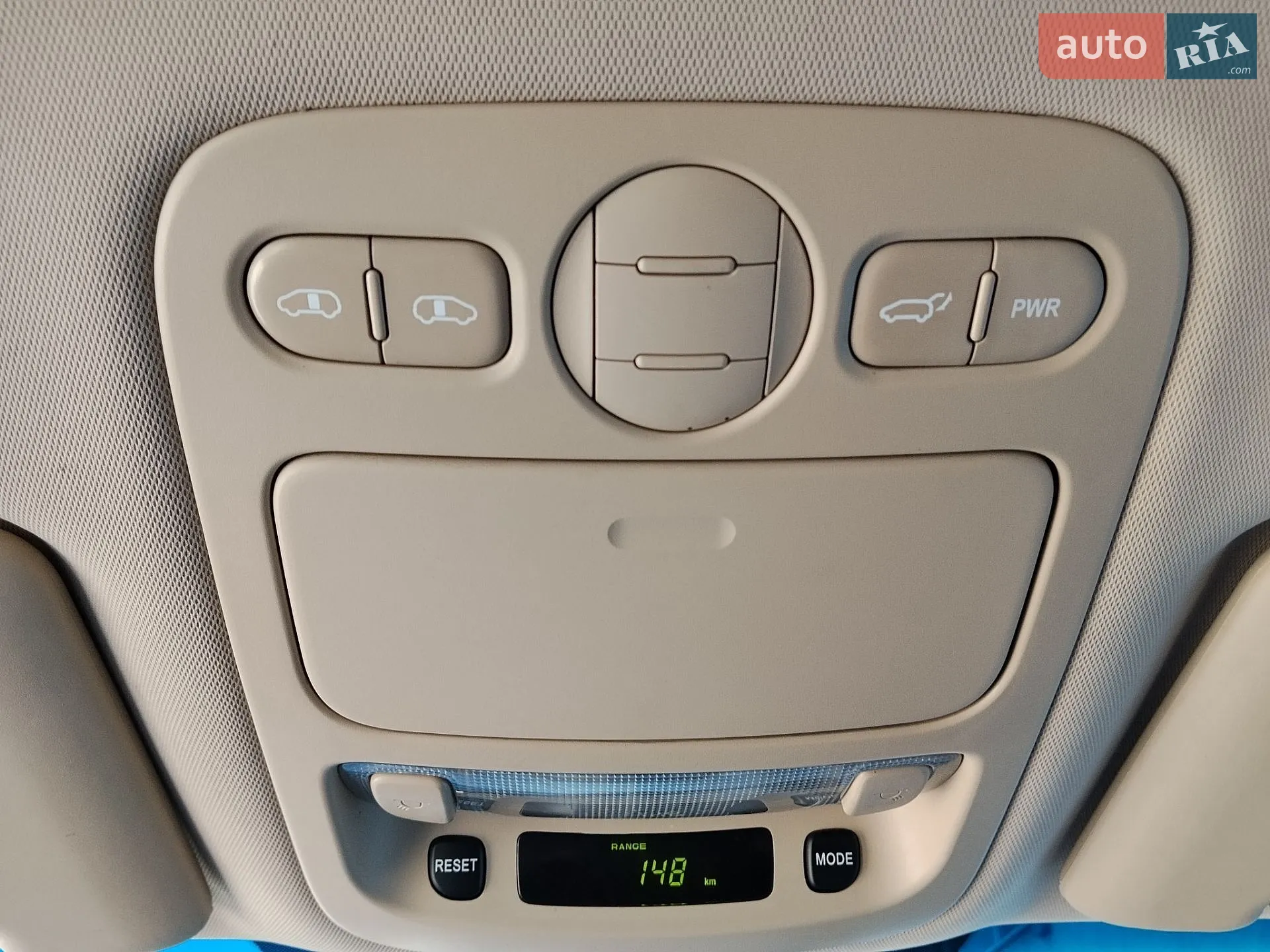 2012 Kia Carnival - мініатюра 24