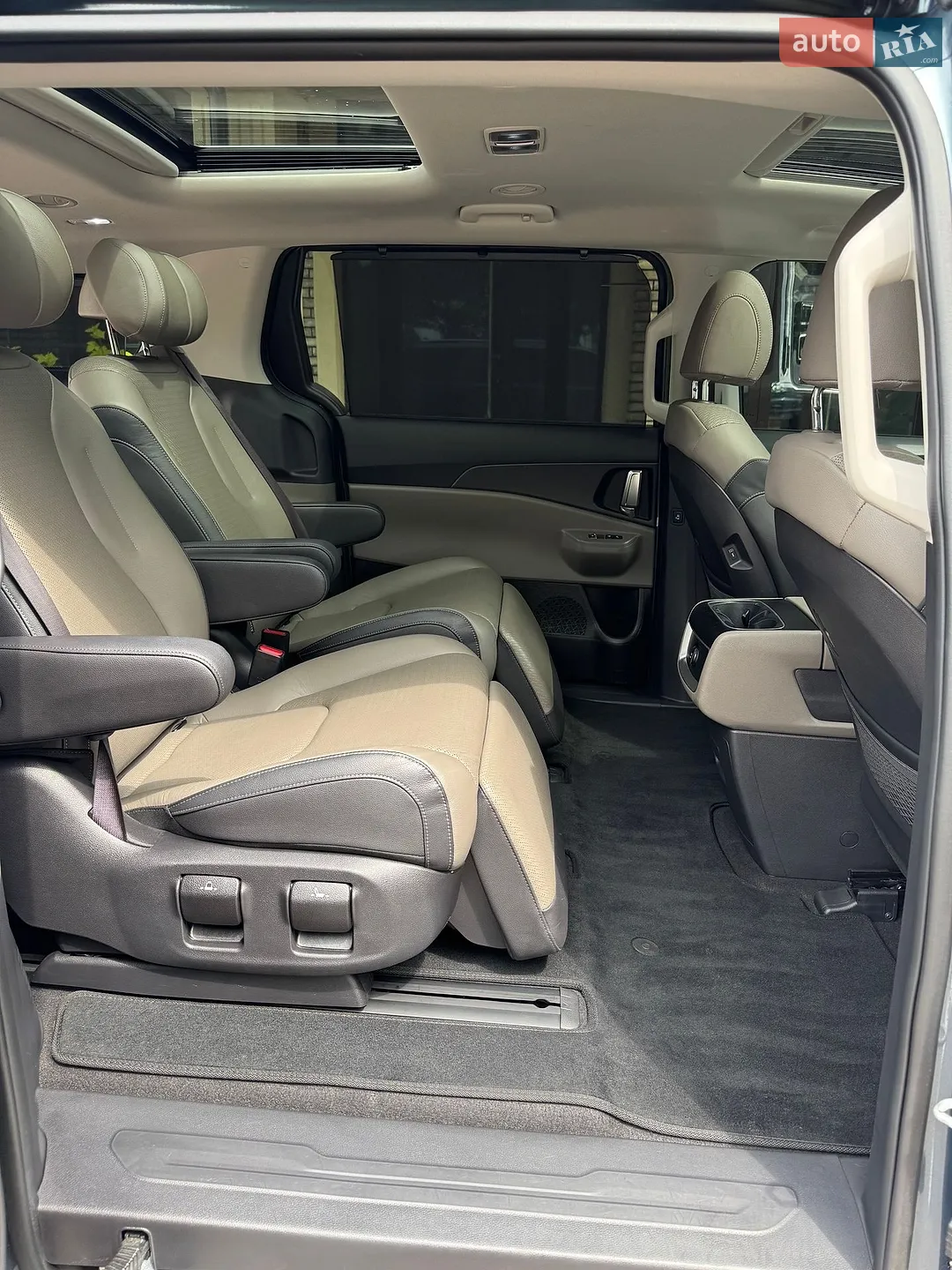 2024 Kia Carnival - мініатюра 47
