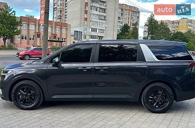 Минивэн Kia Carnival 2023 в Львове фото 3 Минивэн Kia Carnival 2023 в Львове